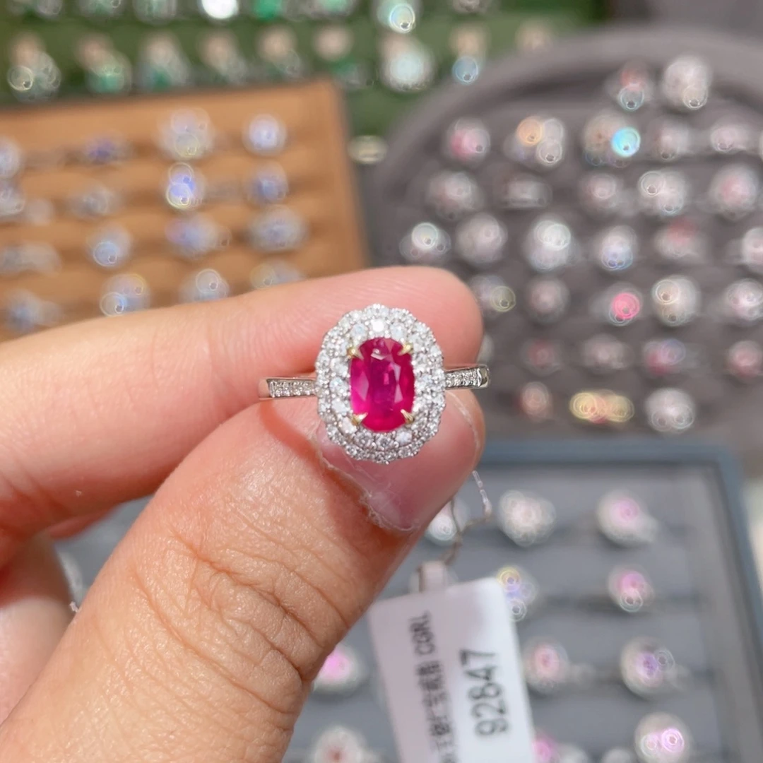 红宝石戒指18K金镶嵌0.7ct 无烧
