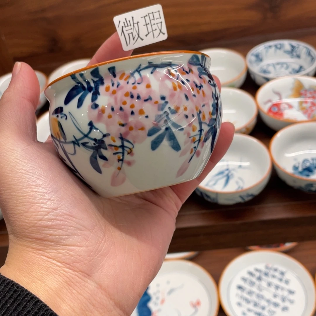 釉下手绘茶具微瑕