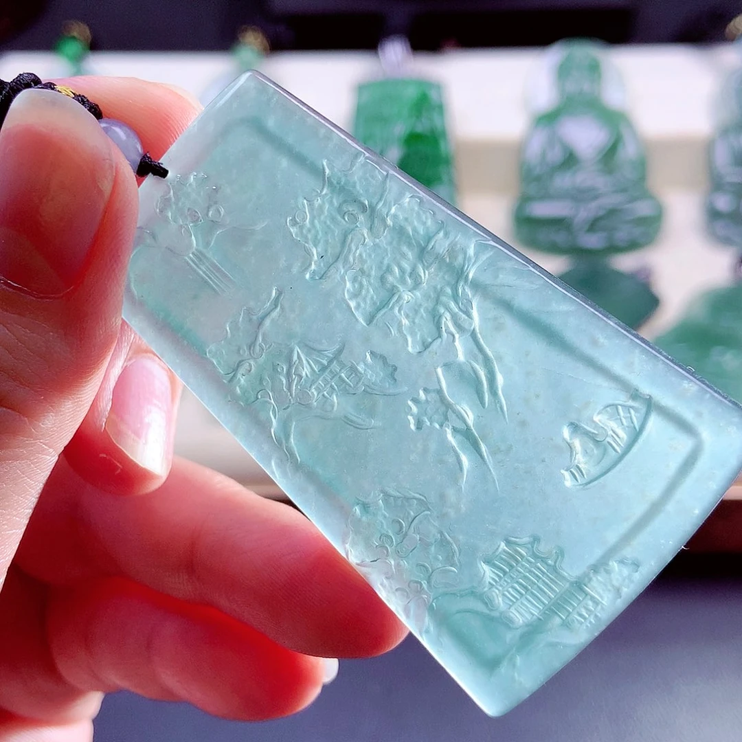 【闪购商品】颈饰未镶嵌翡翠天然