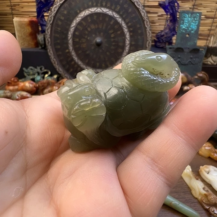 未镶嵌和田玉（糖玉）挂件