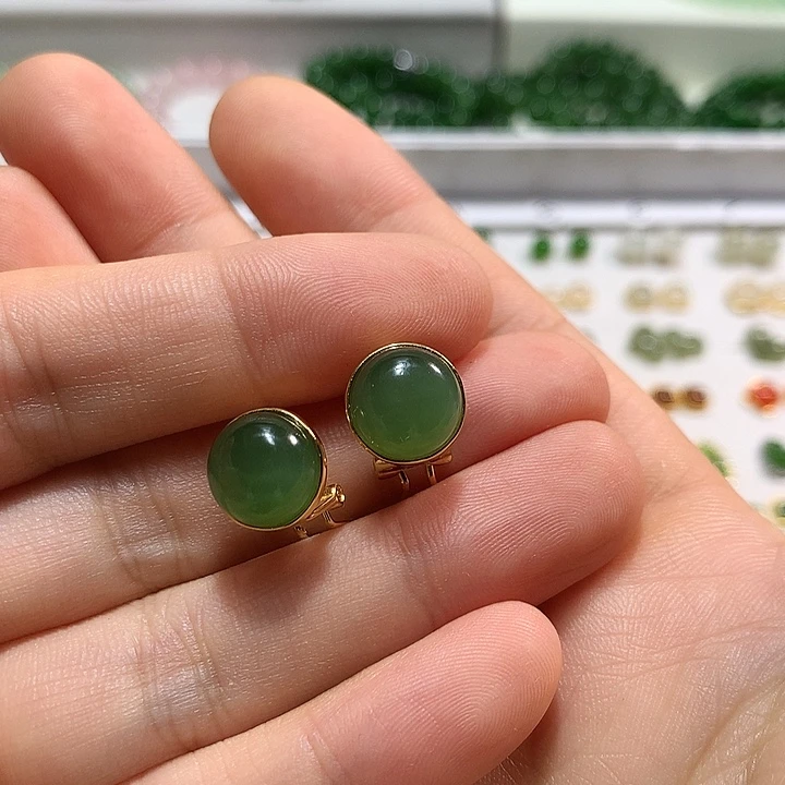 银S925镶嵌和田玉（碧玉）耳饰心**单