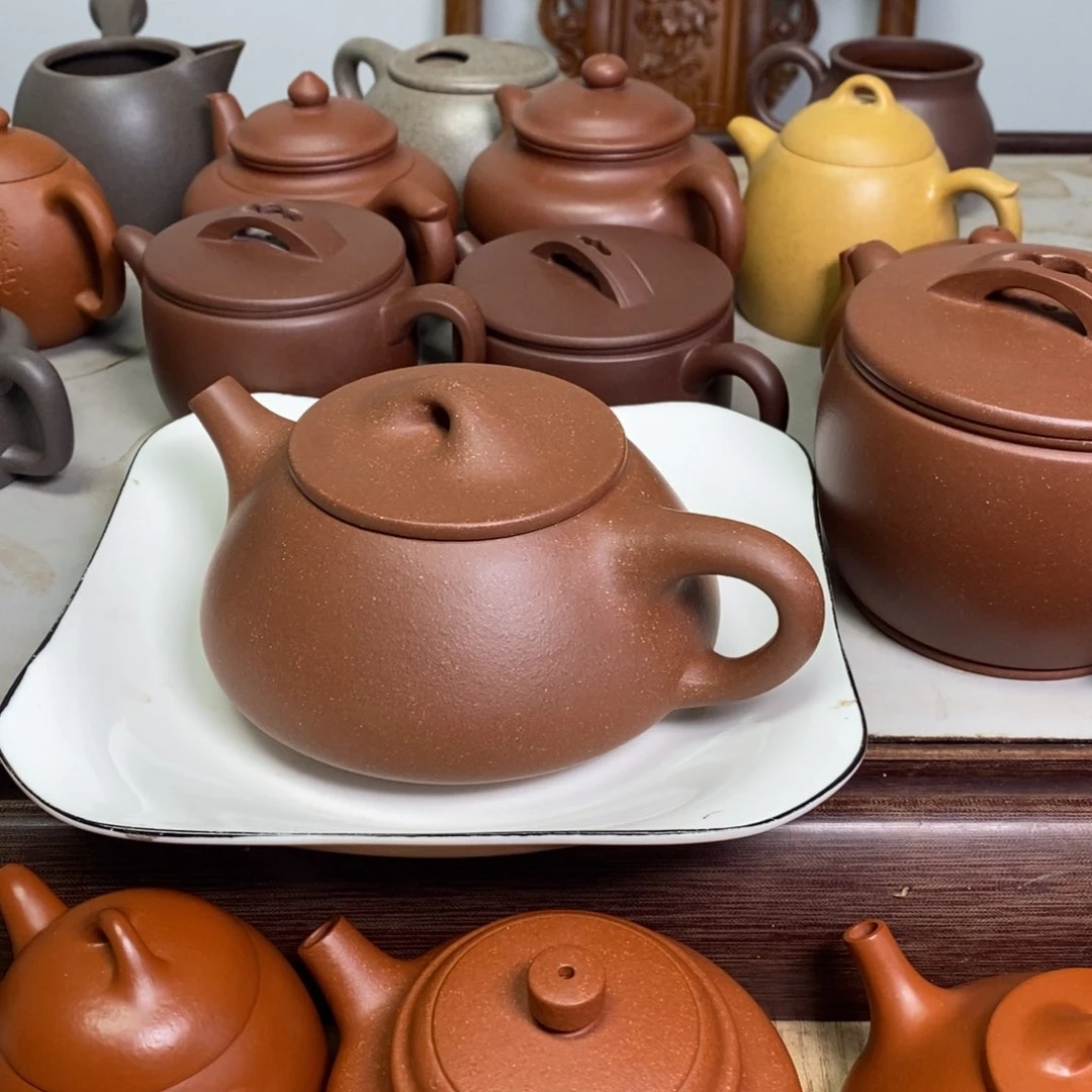 紫泥茶壶提**己380mL，半手工