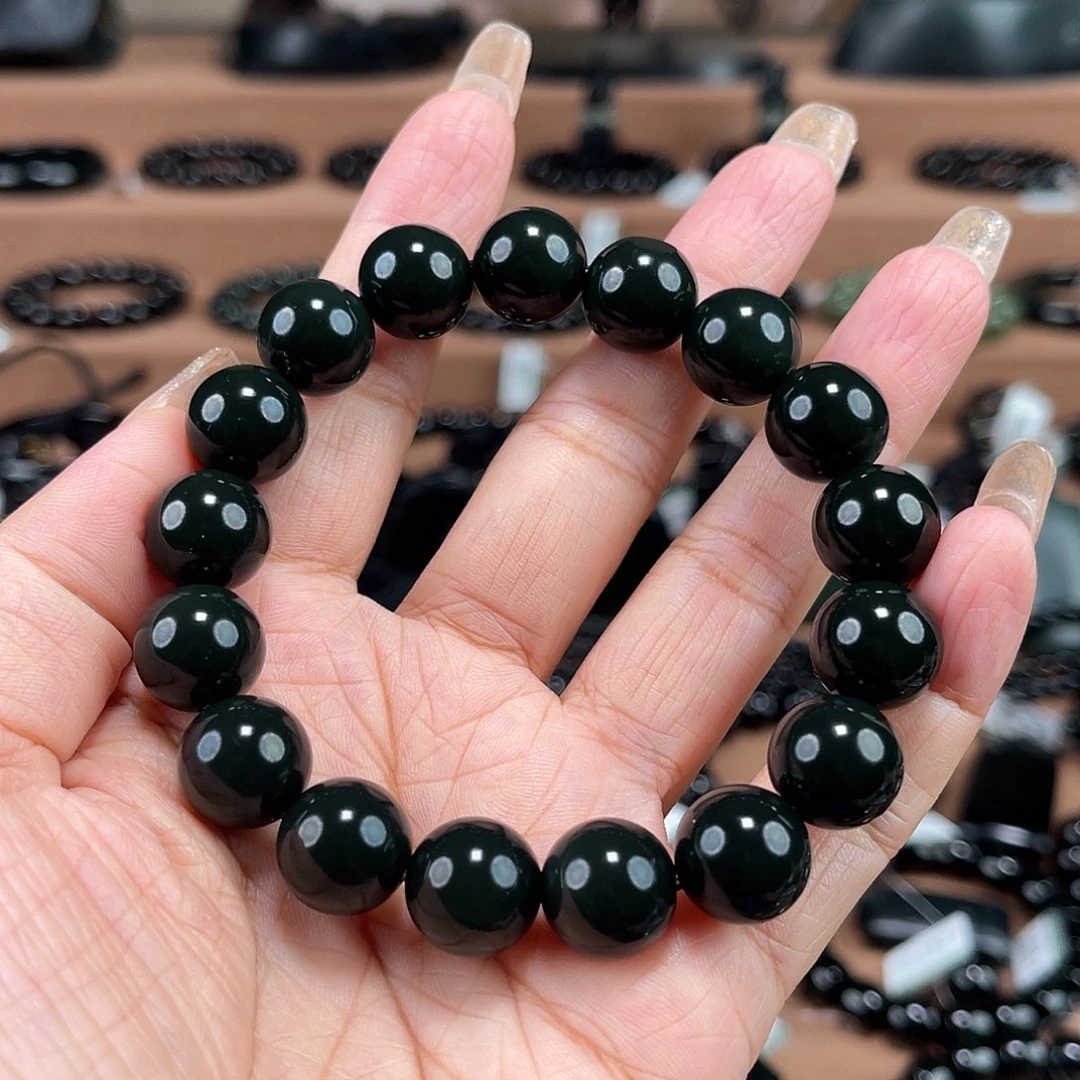 前***者和田玉未镶嵌手串卡13