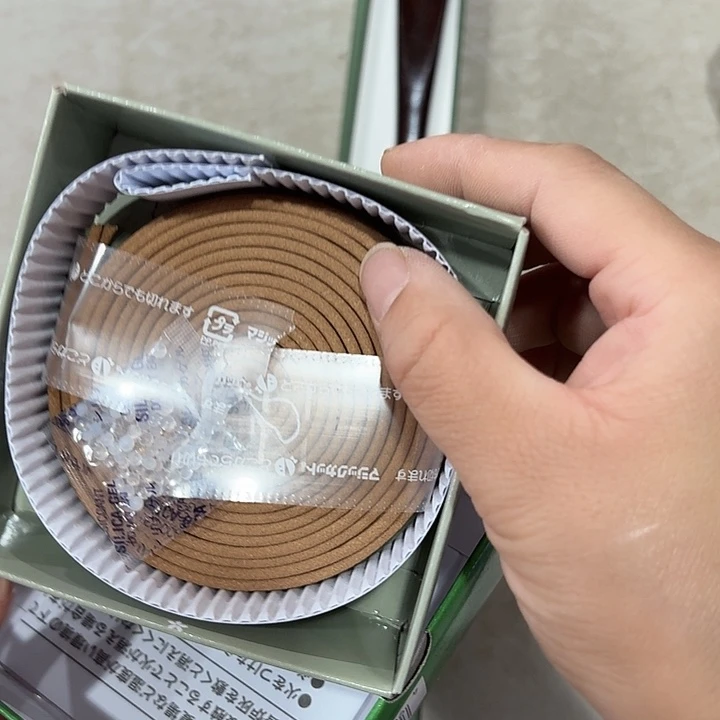 莉***丽瓷器制作工艺品等