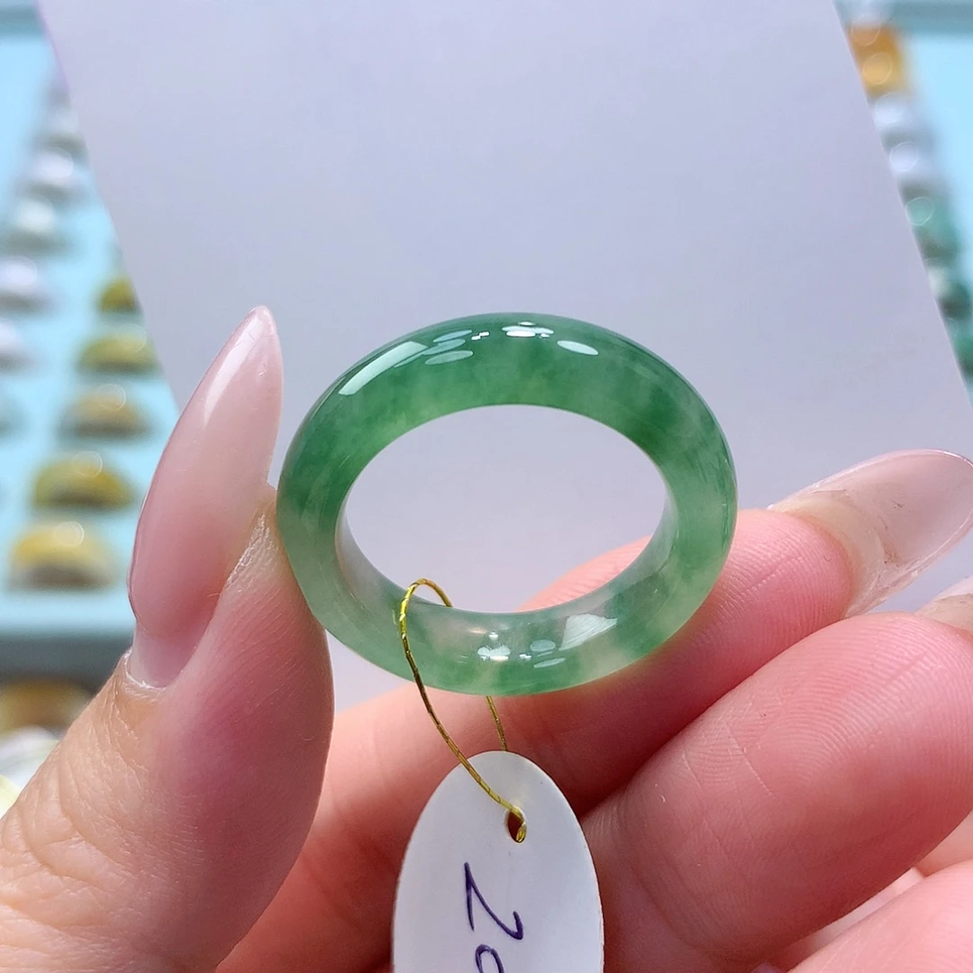 未镶嵌戒指翡翠20圈