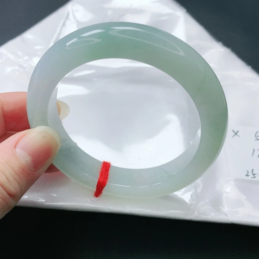 翡翠手镯未镶嵌缅甸天然A货翡翠