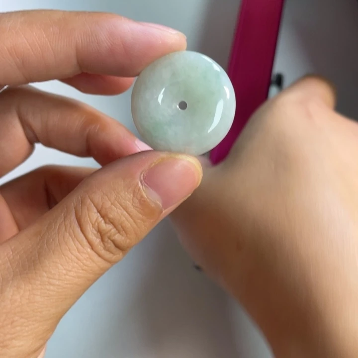 定制翡翠未镶嵌扣子