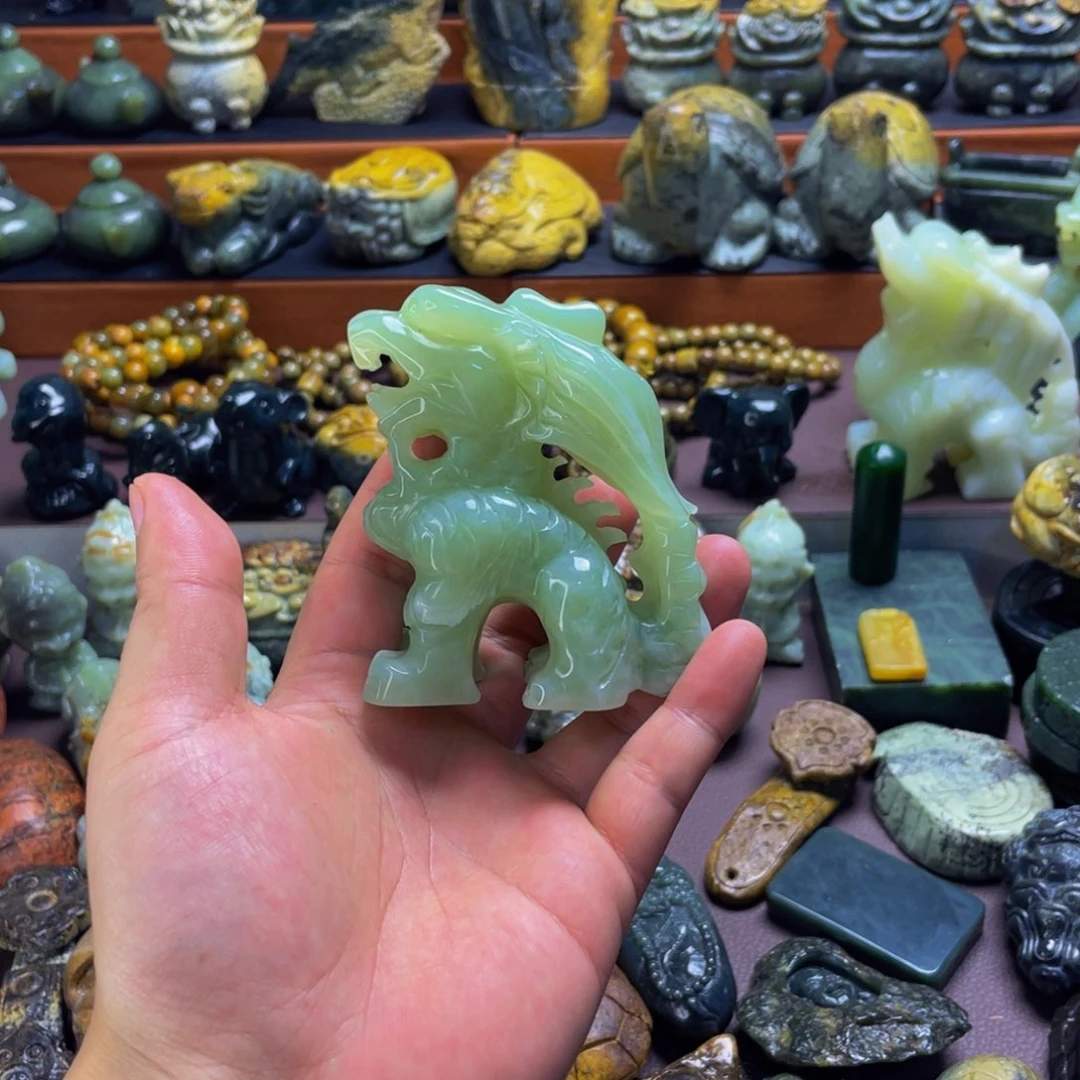 【闪购商品】未镶嵌蛇纹石玉摆件