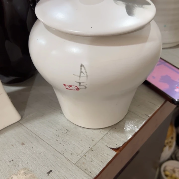 陶瓷花瓶摆件微瑕捡漏出