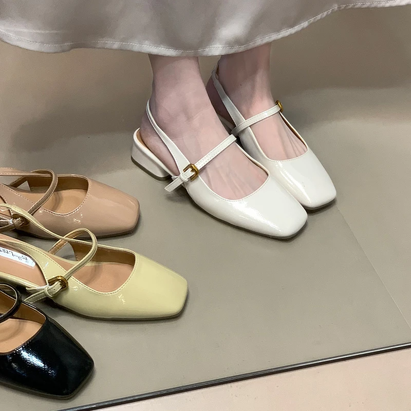 通勤气质包头凉鞋粗跟2025夏新款百搭简约后绊带女鞋外穿