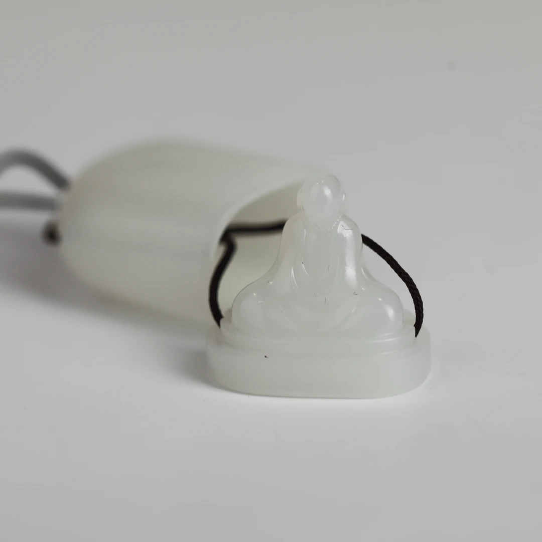 【竞拍】陈春波作品-和田白玉随身佛龛 LUZD0309-06