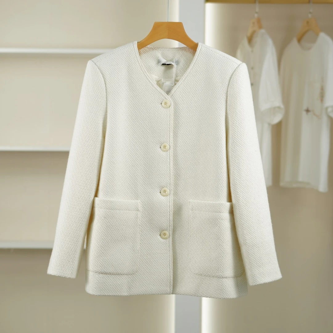 麦迪尚品【K】5042818 春秋时尚气质纯色西服外套品牌撤柜女装