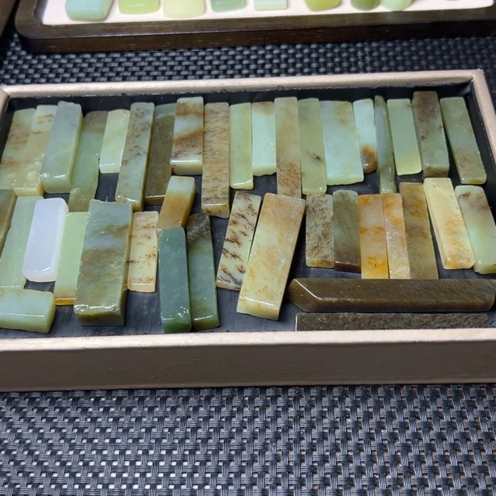 丫***呀和田玉未镶嵌珠宝半成品