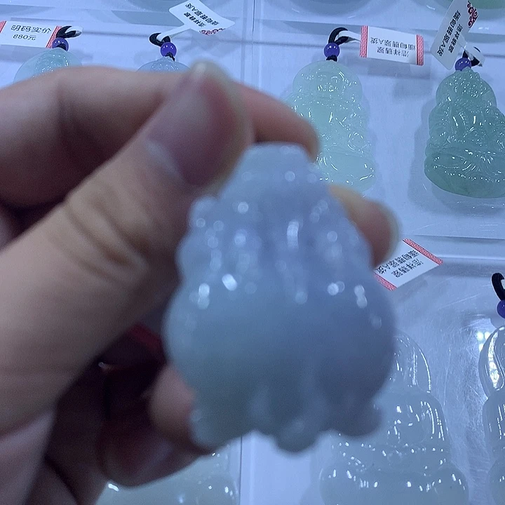 翡翠未镶嵌颈饰天然翡翠A货吊坠