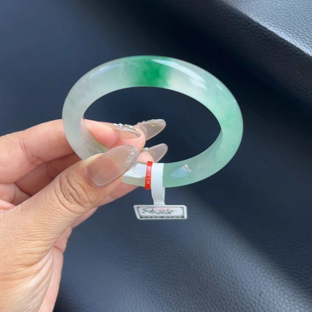 石英质玉未镶嵌手镯55.4