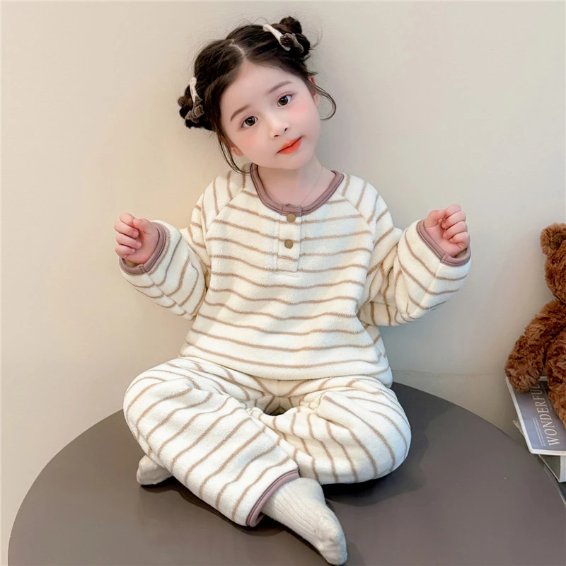 女童睡衣法兰绒秋冬款2025新款女孩宝宝珊瑚绒冬季儿童家居服套装