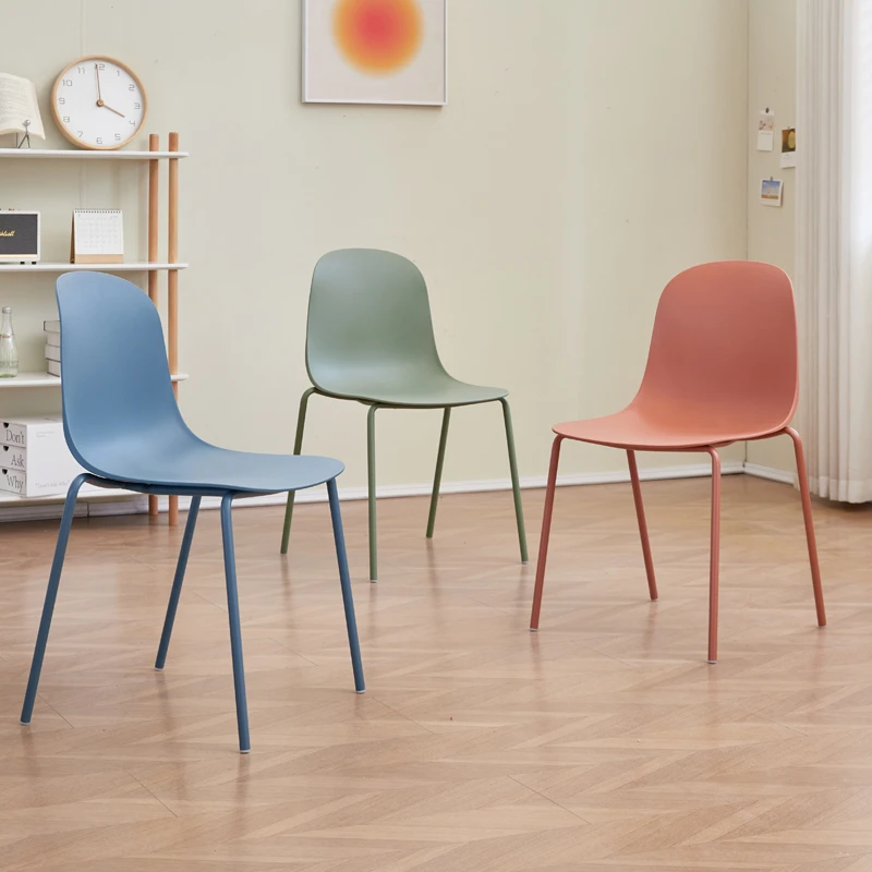 简约北欧家用加厚创意塑料凳子靠背椅可作奶茶店餐椅洽谈椅塑料椅