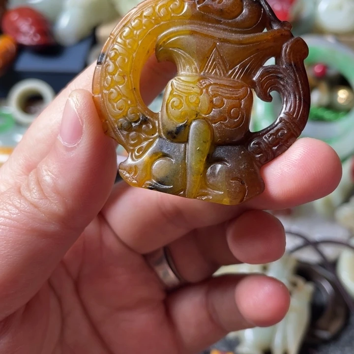和田玉未镶嵌吊坠(不含链)