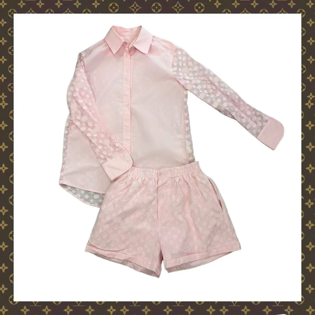 FL030 lll 粉色提花满印套装（长袖衬衫+短裤）