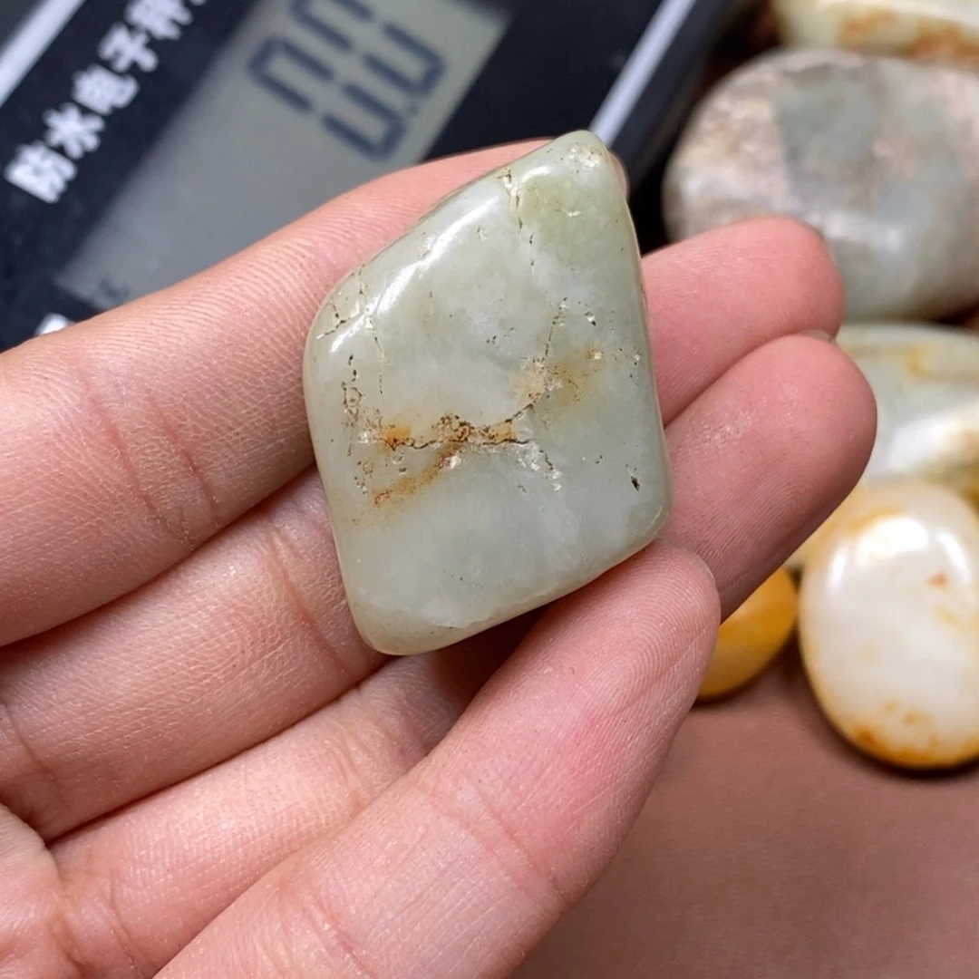 和田玉（糖玉）未镶嵌挂件