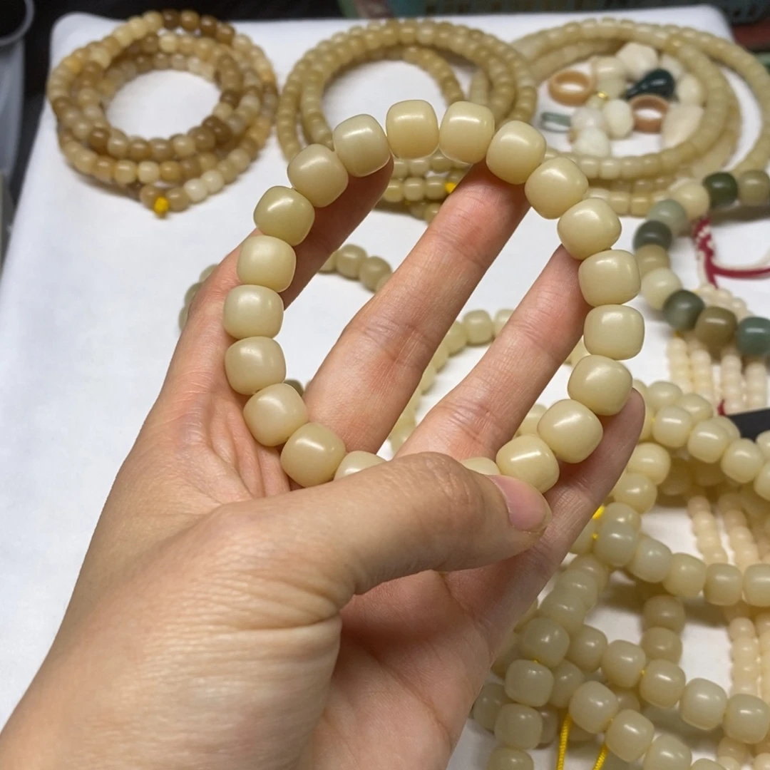 勇***涯吊坠菩提根/象牙果天涯