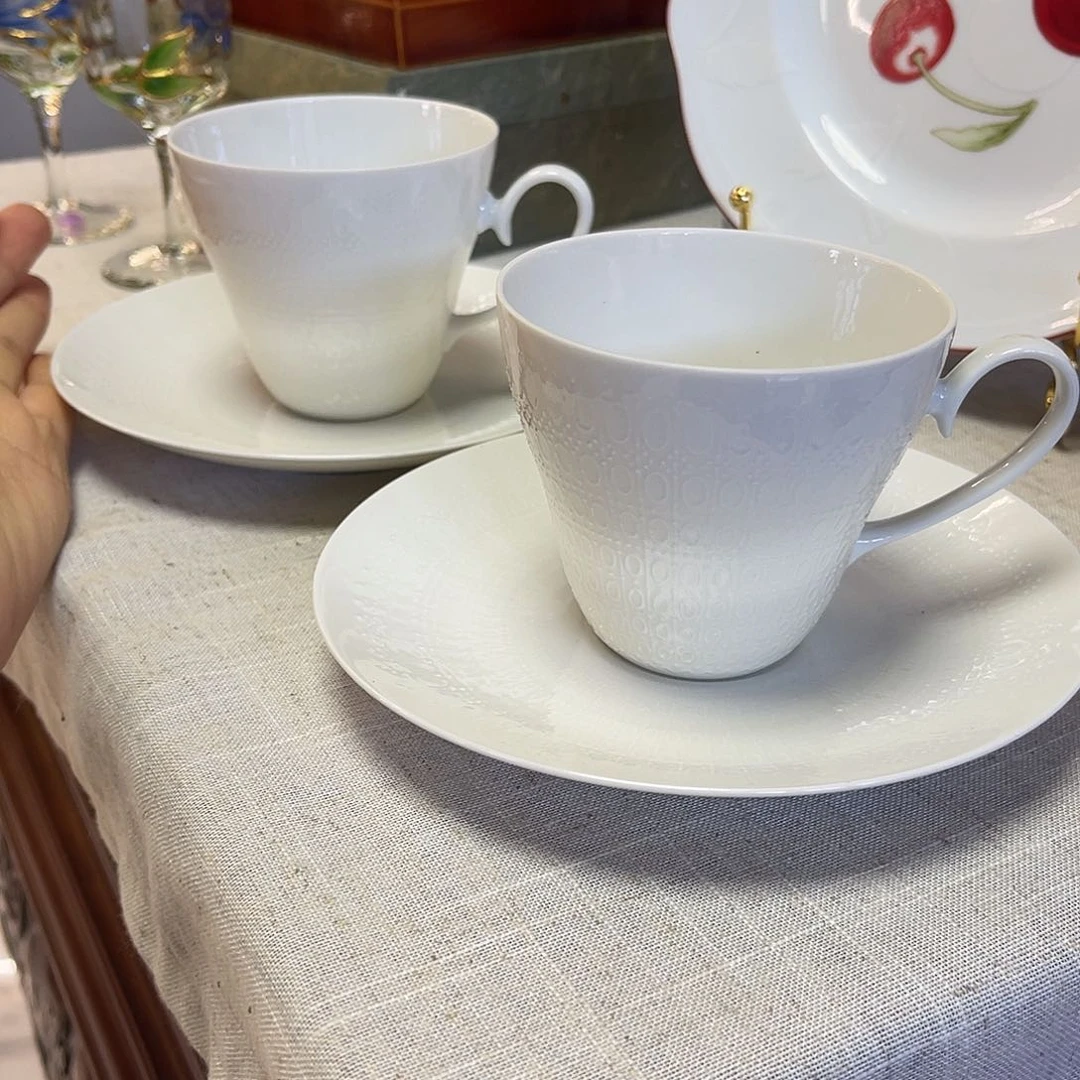 瓷片卢陈泰咖啡杯一对