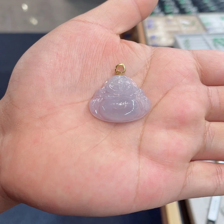 翡翠未镶嵌颈饰牛****派买断