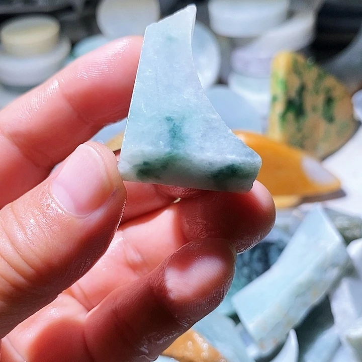 散珠翡翠边角料37