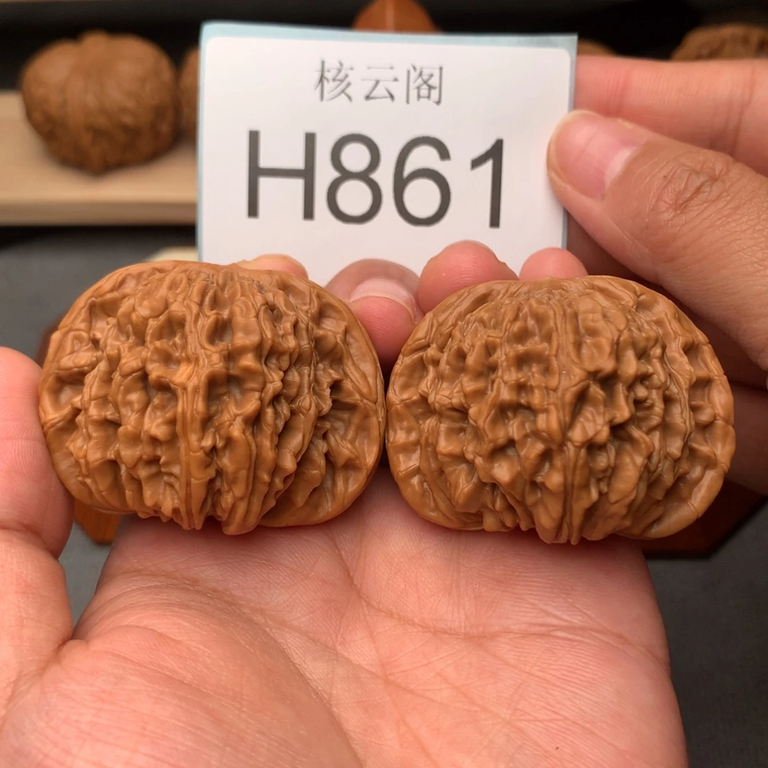 文玩核桃把件47汉高楼