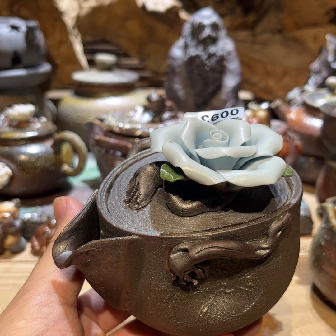 柴烧宝瓶。