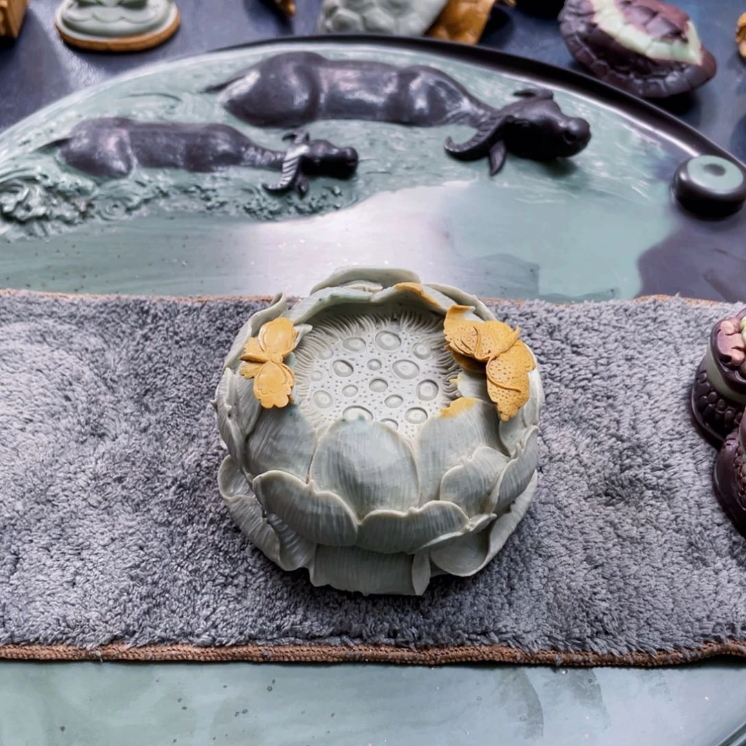 荷花香插手工雕刻工艺