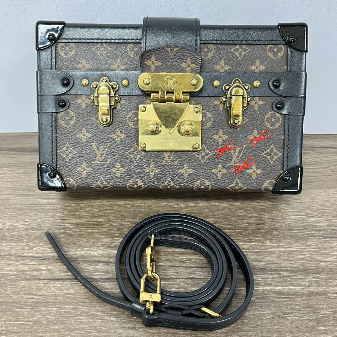 95新 LouisVuitton/路易威登 限量款硬盒子单肩斜挎包 93679