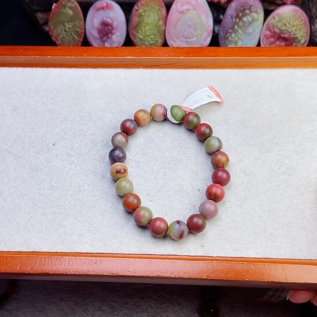 未镶嵌石英质玉（盐源）珠宝半成品