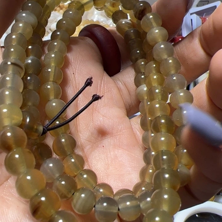 大果紫檀（缅甸花梨）0.6:108圆珠四川