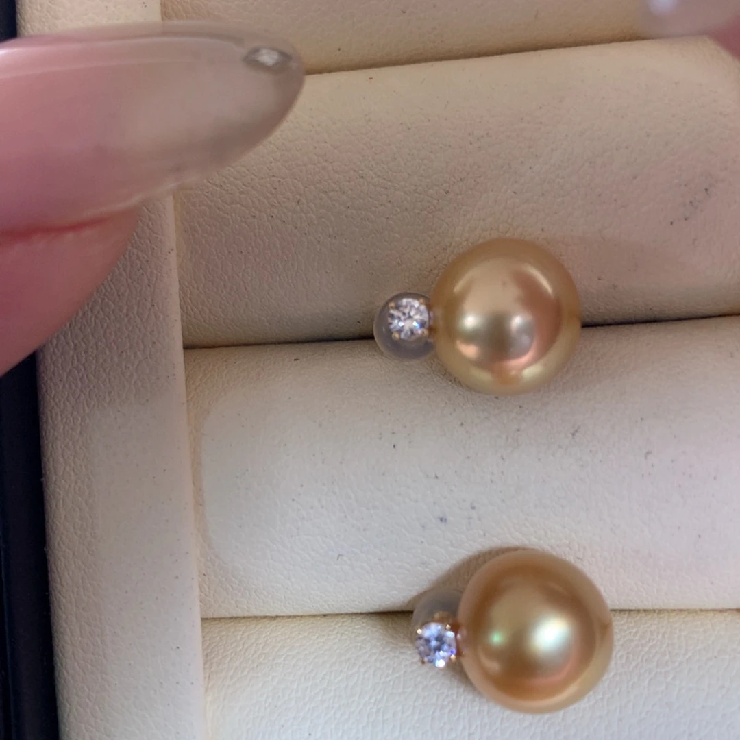 18K金镶嵌耳饰海水珍珠