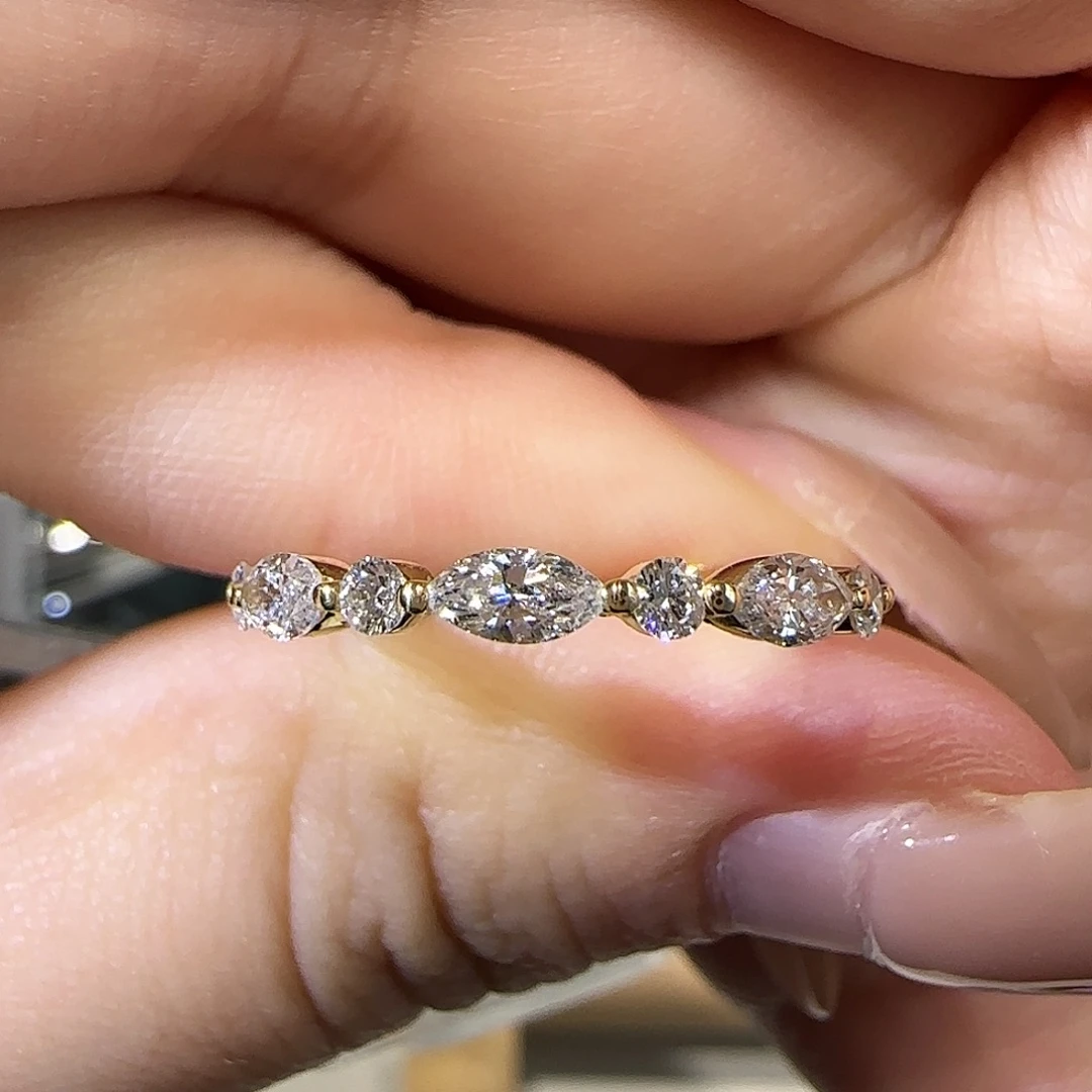 实验室培育钻石18K金镶嵌马眼排戒11-15