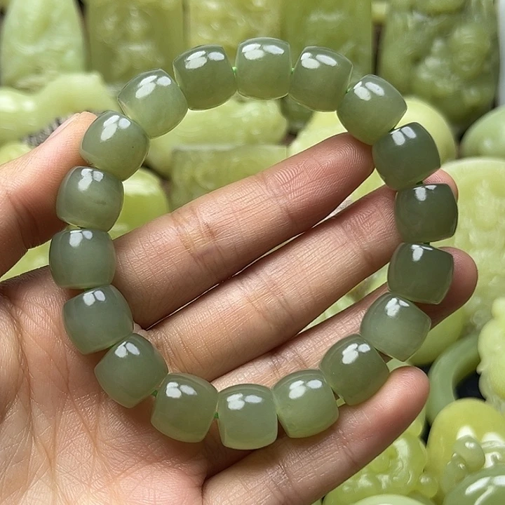 和田玉未镶嵌手串