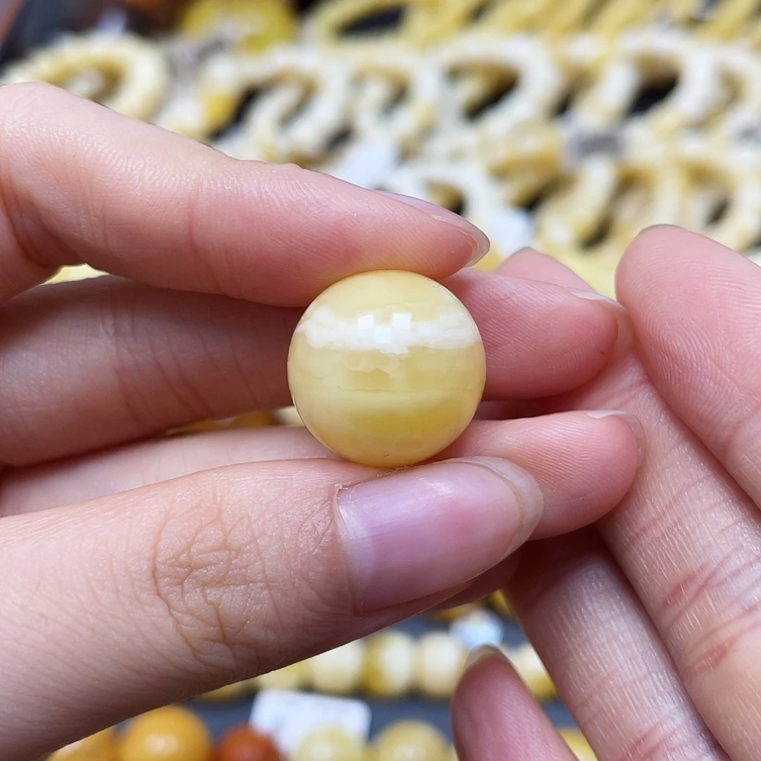未镶嵌蜜蜡裸石圆珠17mm