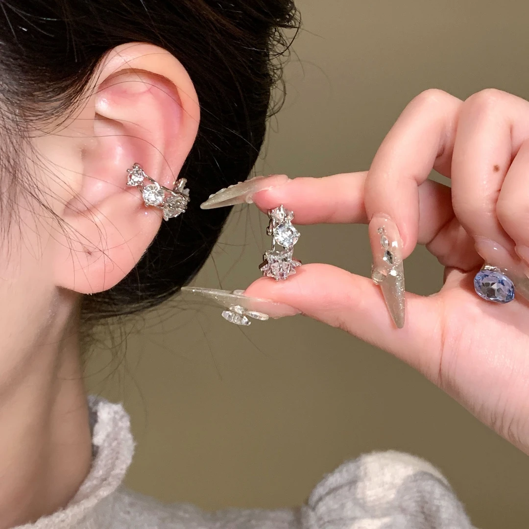 超闪星星锆石耳骨夹小众设计感精致无耳洞耳环高级感轻奢耳饰女