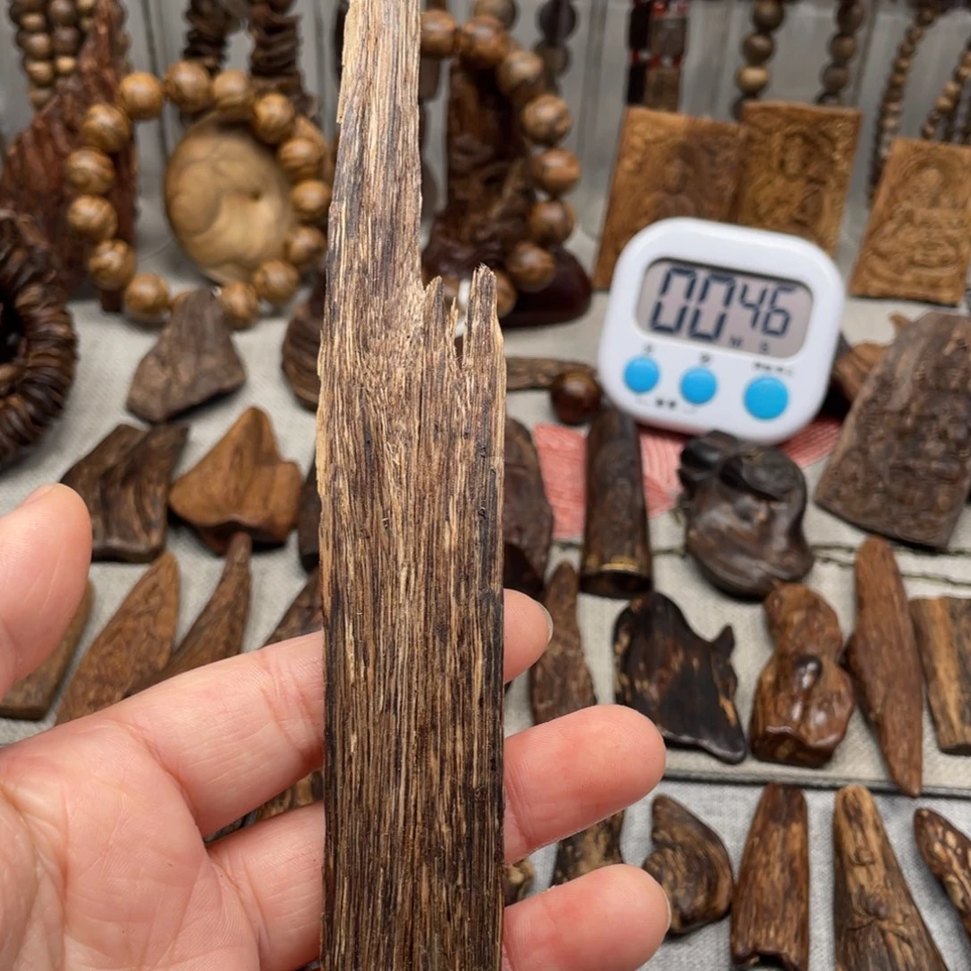 沉香碎屑沉香柬埔寨