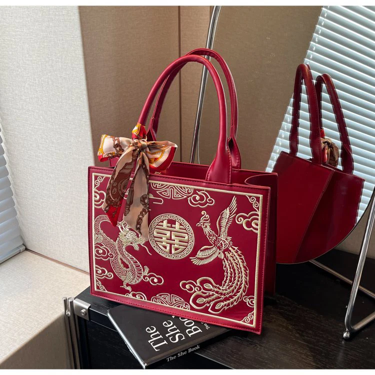 红色包包女2025新款新中式小众刺绣婚包手提托特包婚礼结婚新娘包