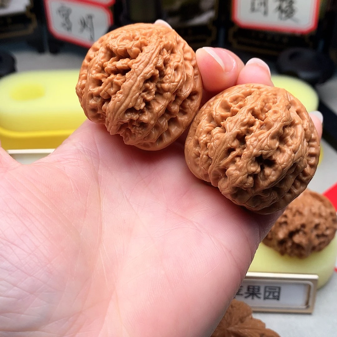 風***乷文玩核桃吊坠41尺粗筋402号