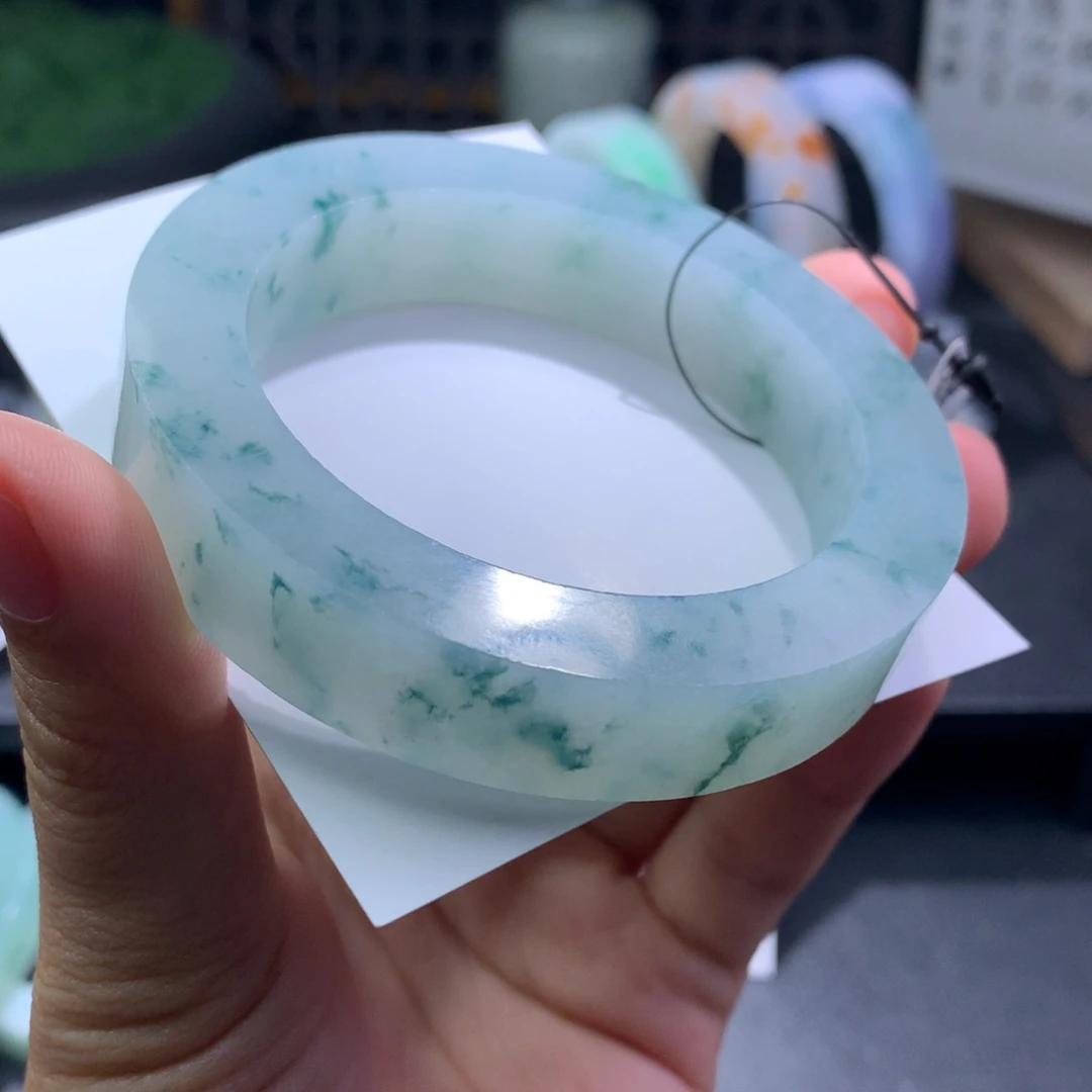 未镶嵌翡翠手镯定制翡翠木****心