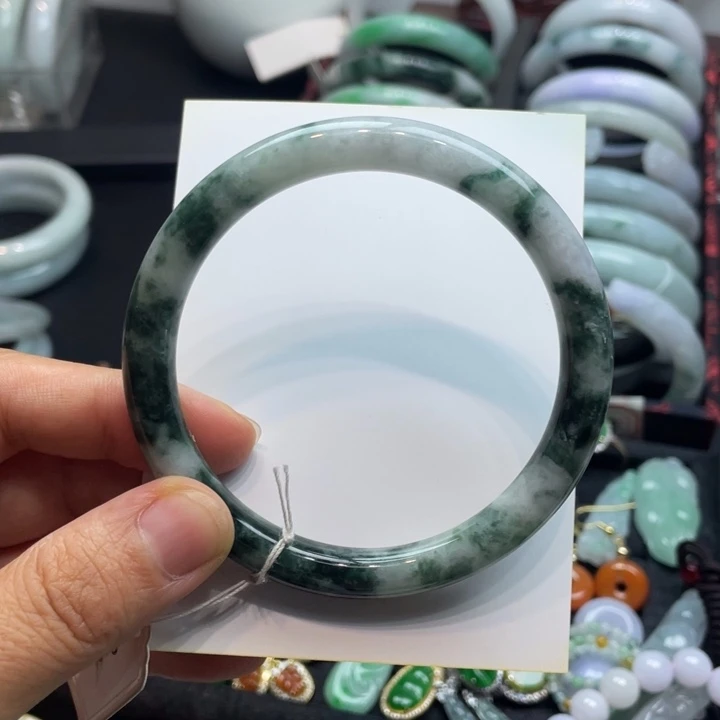 翡翠手镯未镶嵌纯天然A货翡翠手镯61圈口