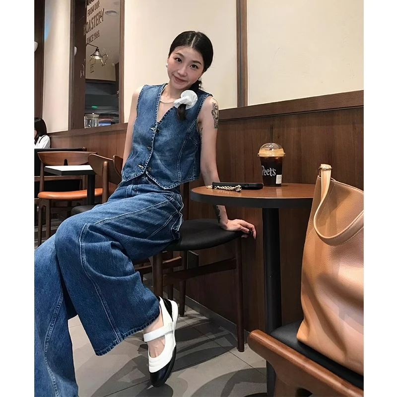 复古牛仔马甲套装女新款高级感水洗显瘦无袖背心阔腿裤两件套女款