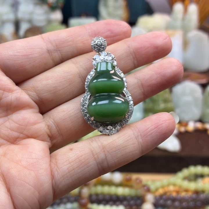 和田玉银S925镶嵌颈饰