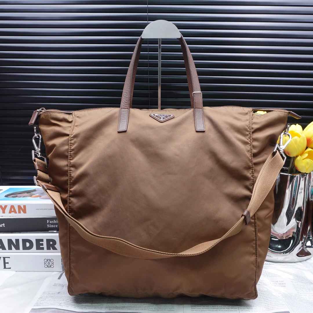 95新 Prada/普拉达 单肩包/T10339224