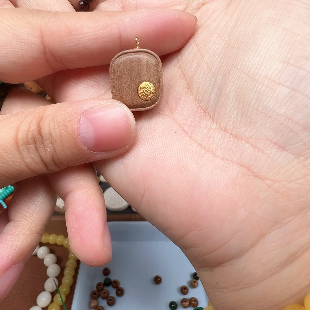 檀香木其他牌子方的