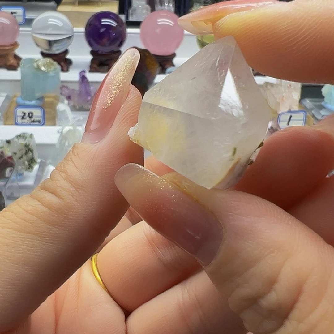 未镶嵌珠宝半成品水晶