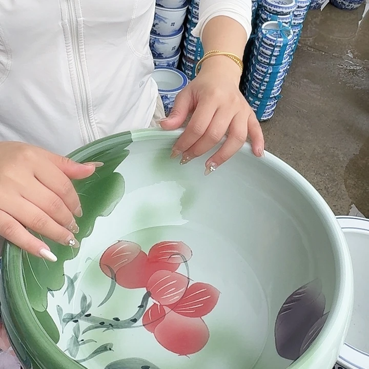 瓷片直径32，高15。。。。